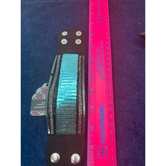 Paparazzi Snap Closure Mermaid Sequin Cuff Bracelet Black Faux Leather & Blue Sh - Picture 4 of 6